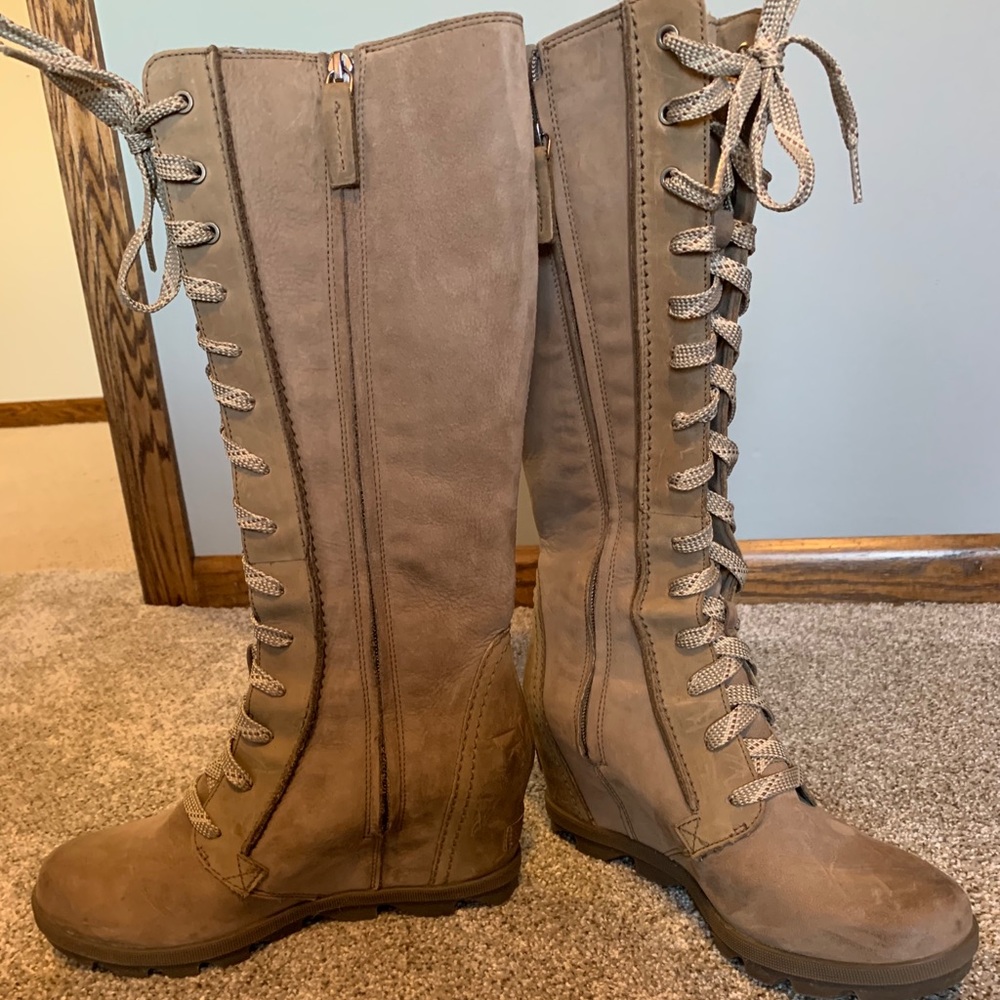 NWOT Sorel Joan of Arctic Wedge II Tall Boot
